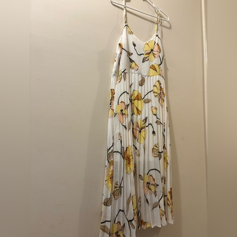 A New Day - Floral White Dress - strapless - pleated skirt - size XL